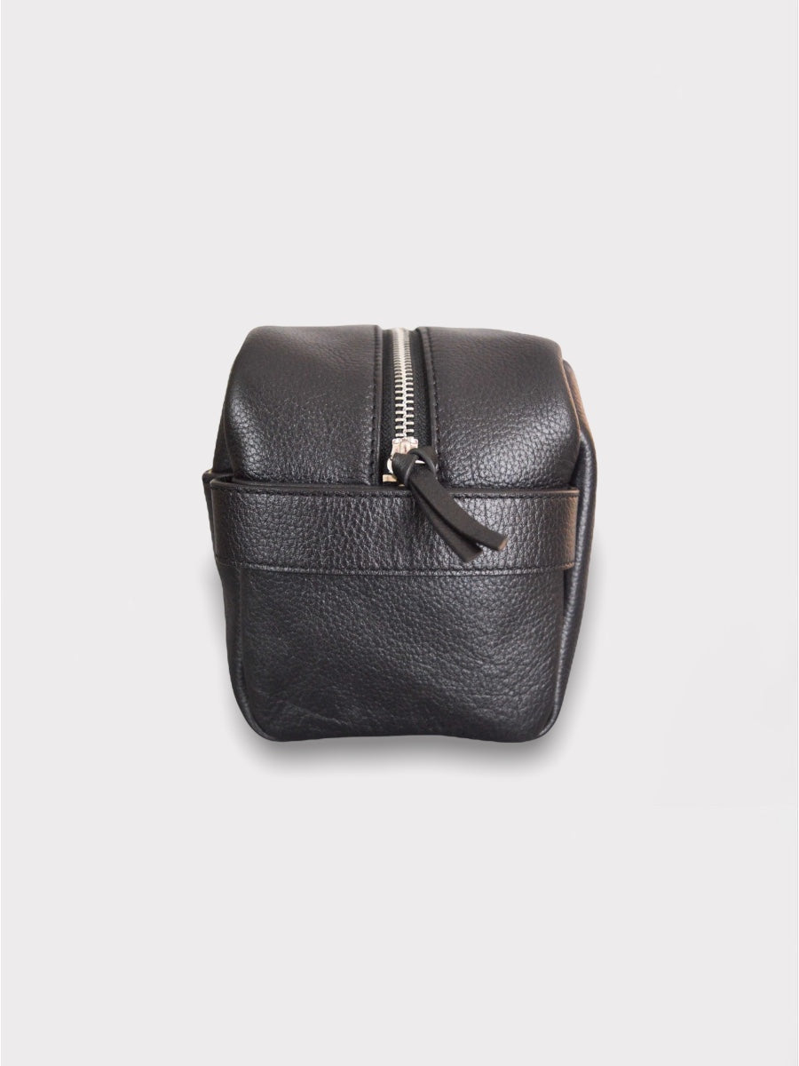 Men's Leather Washbag | Black Toiletry Bag | LYA